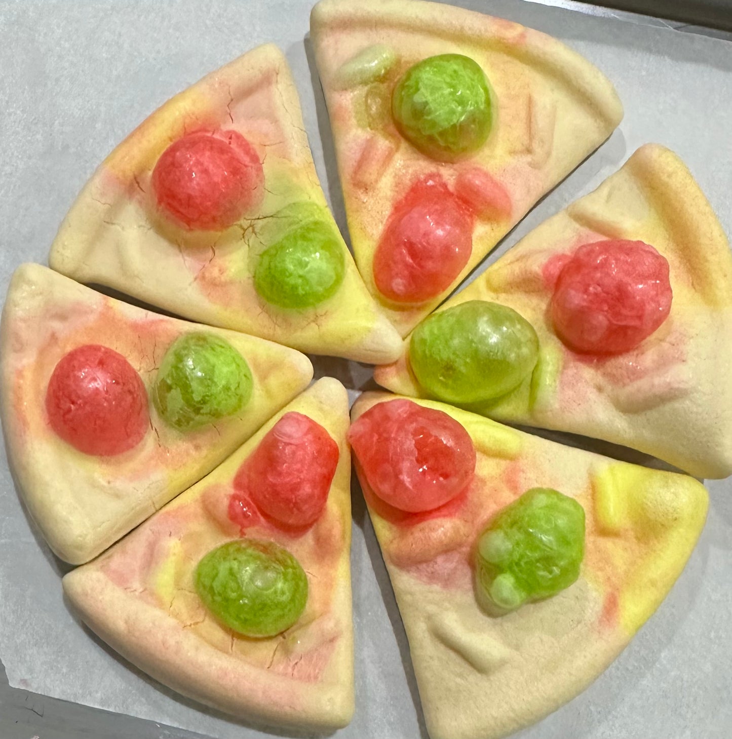 Freeze Dried Gummy Pizza 6 slices